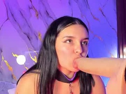 Screen Grab from candycherry__