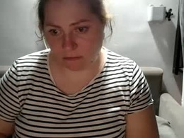 Screen Grab from candycream74