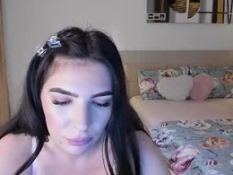 Screen Grab from candyella_