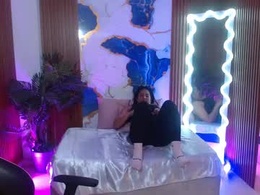 Screen Grab from canela_tay