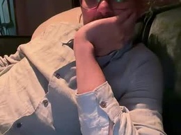 Screen Grab from carambole761921