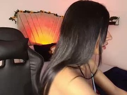 Screen Grab from caramel_dreams1