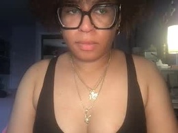 Screen Grab from caramelmina