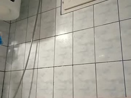 Screen Grab from carlasweet00