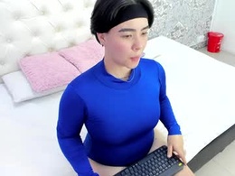 Screen Grab from carly_lopez18