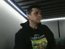 Screen Grab from caseyjoexo