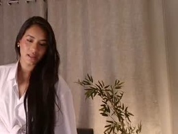 Screen Grab from cassandra_avery