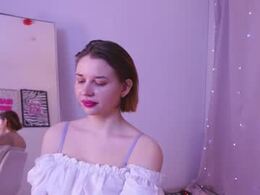 Screen Grab from cassie__rouz