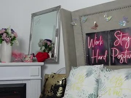 Screen Grab from cataleyastarr