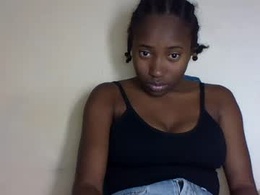 Screen Grab from cathia_bella