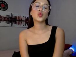 Screen Grab from celest_kiss