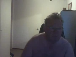 Screen Grab from cesar115804