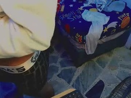 Screen Grab from chamaquitoo_