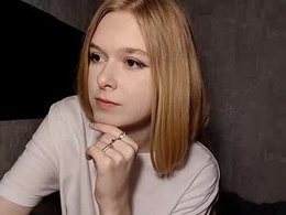 Screen Grab from chanelledroz