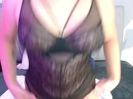 Screen Grab from charlotte_greyx