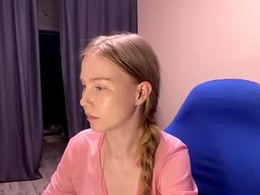 Screen Grab from chelsieliebler