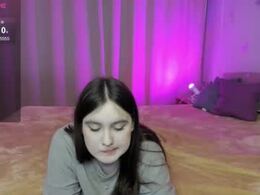 Screen Grab from chelsyy_star