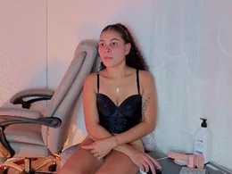 Screen Grab from cherry_bellas