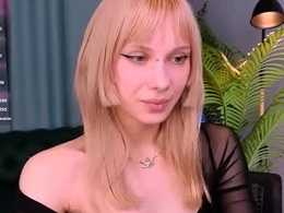 Screen Grab from cherry_bitter