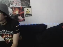 Screen Grab from cherry_wavezz