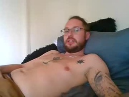 Screen Grab from chilins777