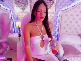 Screen Grab from chloe__evans_