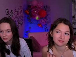 Screen Grab from chloe_ley