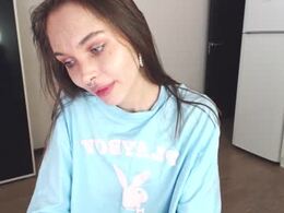 Screen Grab from chloe_sunny