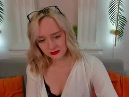 Screen Grab from chloedeccker