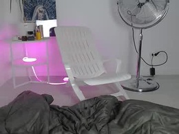 Screen Grab from chloeesummerss