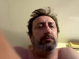 Screen Grab from chowlabraiz38