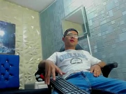 Screen Grab from christopergiraldo