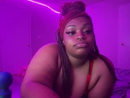 Screen Grab from chubbeedweeb