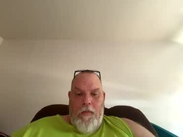 Screen Grab from chubbyluvr42