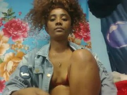 Screen Grab from ciciezah