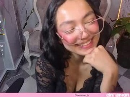 Screen Grab from cinnamon_b