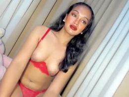 Screen Grab from cinnamoncandy14