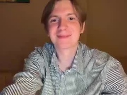Screen Grab from cinnamonmood