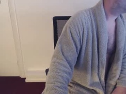 Screen Grab from citroneee