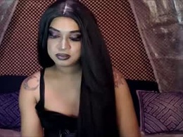 Screen Grab from cj_parker69