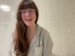 Screen Grab from claire_moulin