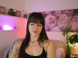 Screen Grab from clara_dee_