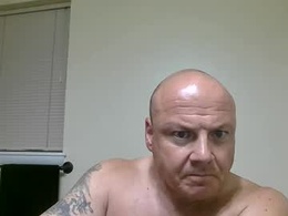 Screen Grab from cloudynightz702