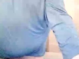 Screen Grab from cloudyogdaddy_lilbelle