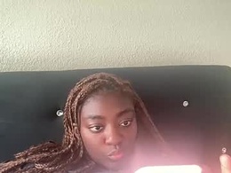 Screen Grab from cocobuttergirlfriend