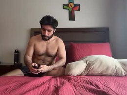 Screen Grab from colombianstud94