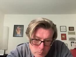 Screen Grab from colorgreenguy