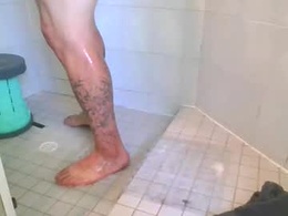 Screen Grab from comeplaywitme11