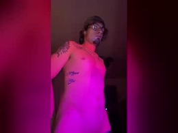 Screen Grab from corry_dayy77