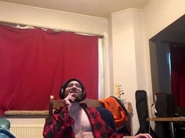 Screen Grab from cosmic__boy